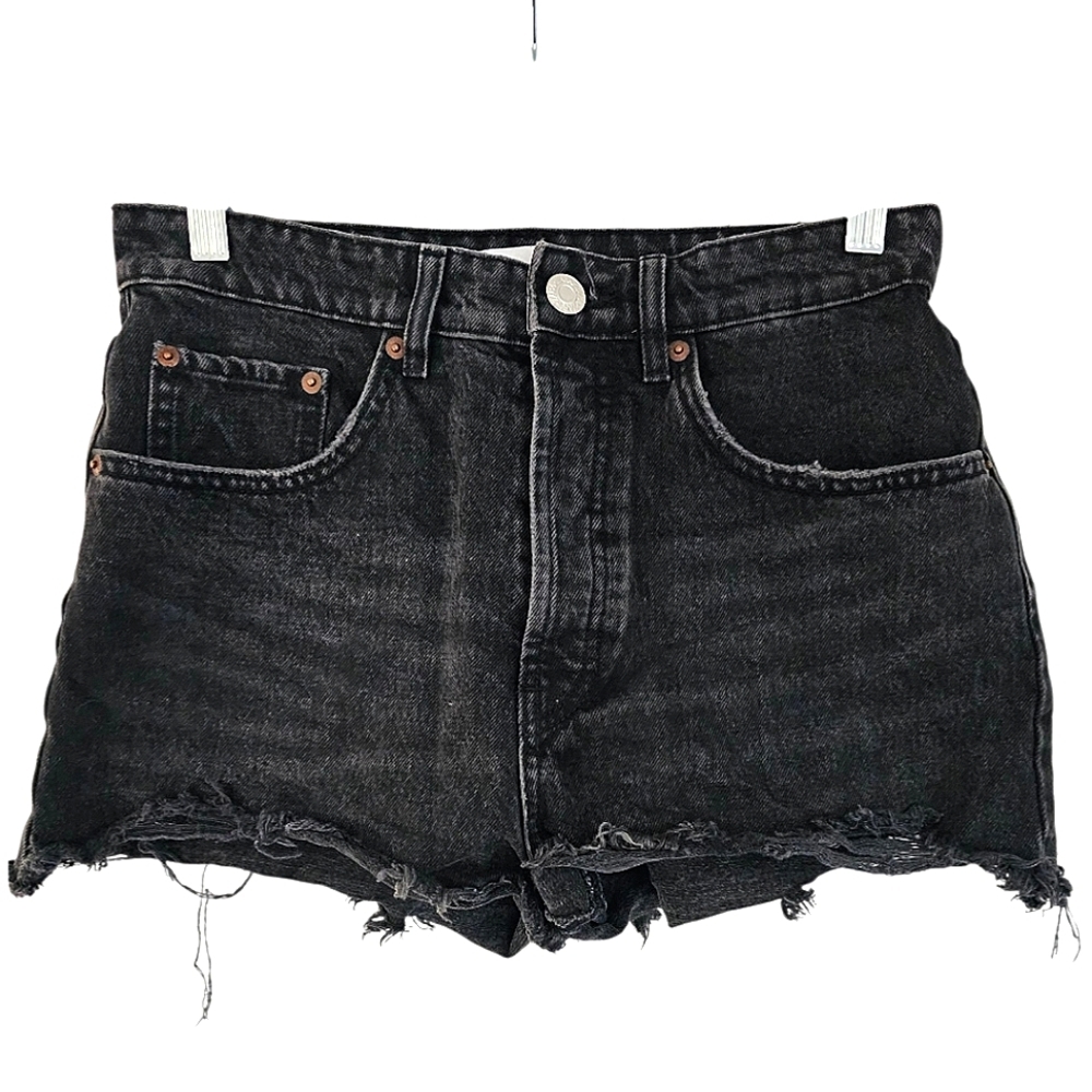 Mid Rise Black Cut Off Size 6 Denim Shorts Zara